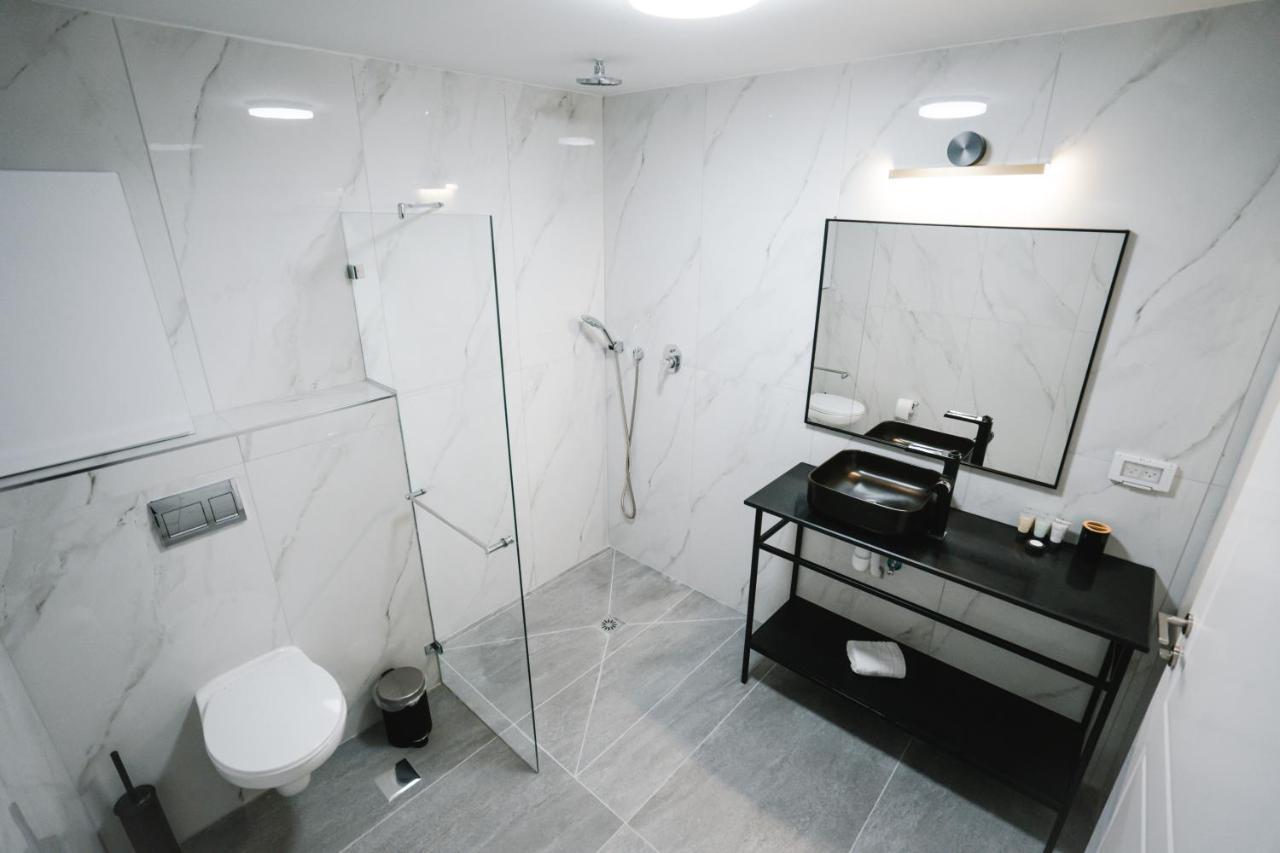 Unique Hotel アシュドッド エクステリア 写真